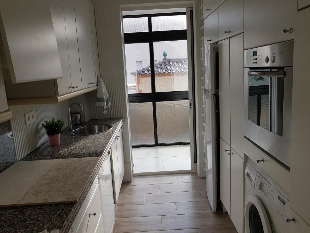 Apartamento Apolo Салоу Экстерьер фото